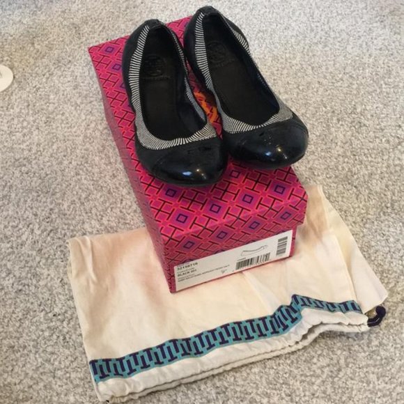 TORY BURCH LIKE NEW BLACK LEATHER GABBY BALLET FLAT ELASTIC FITTED COMFY Size 7 - Picture 7 of 16